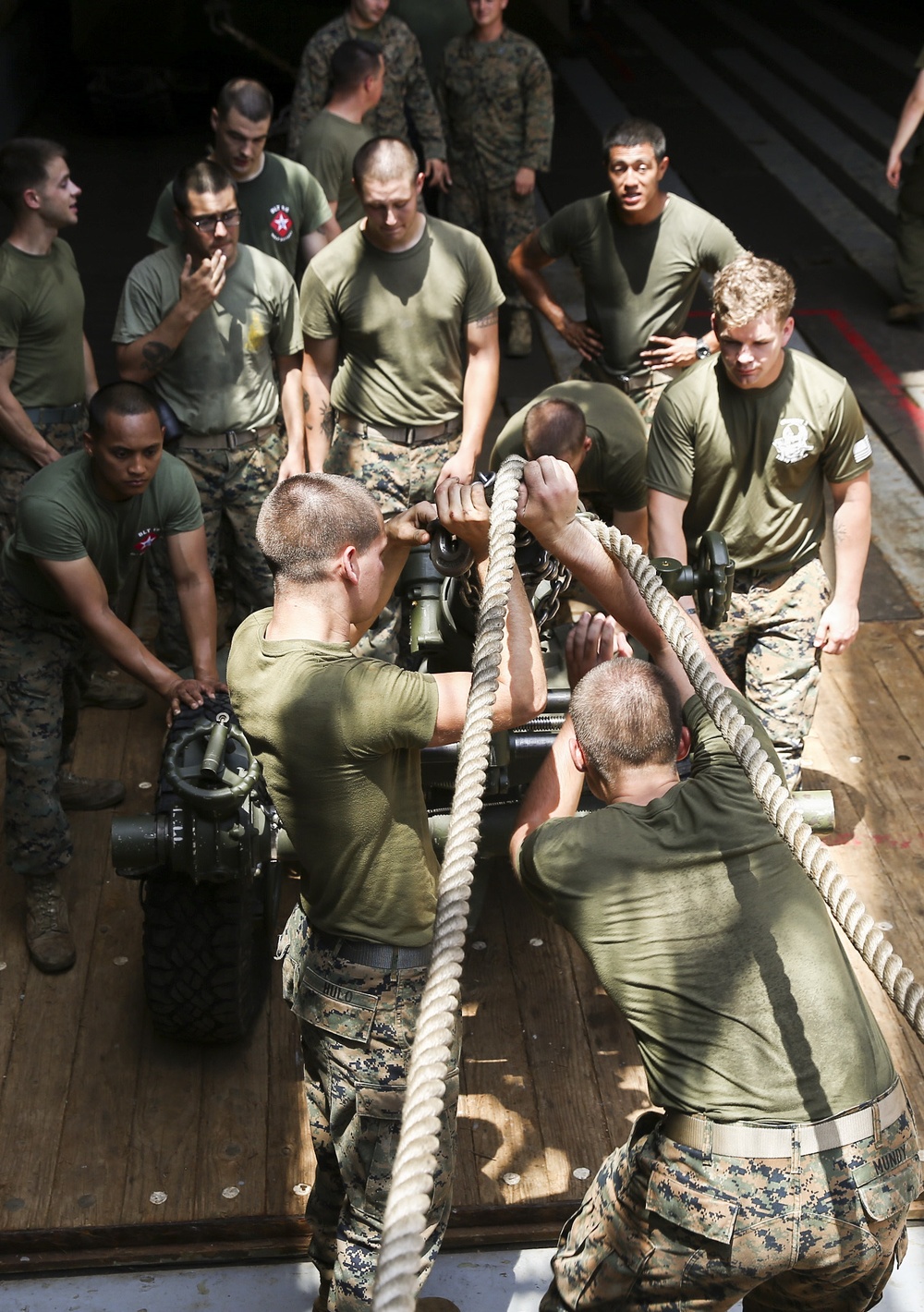 Marines with 2nd Plt. Mortars and AAV conduct a Mortar Load Training Exercise