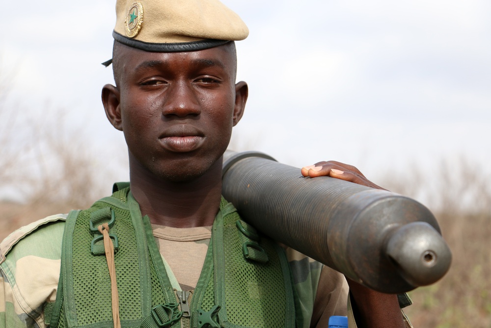 Senegalese, US Mortar Platoon of Africa Readiness Training 16