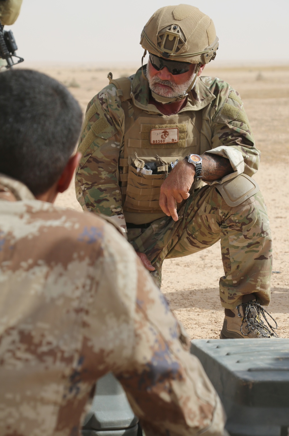 Iraqi army EOD techs learn about APOBS