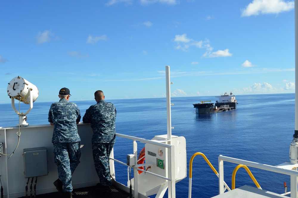 USNS Montford Point, USNS Dahl Demonstrate Seabasing Capability