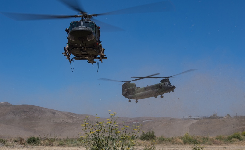 Chile, Canada conduct training at Camp Pendleton during RIMPAC 16