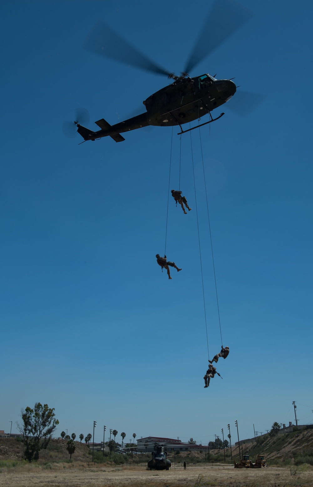 Chile, Canada conduct training at Camp Pendleton during RIMPAC 16