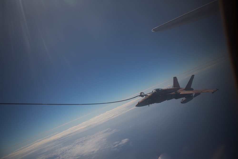 Air to Air Refueling