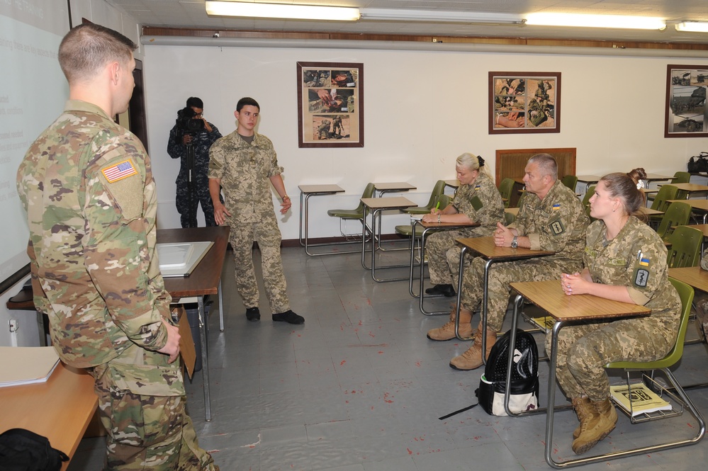 Ukrainian Medical Officers - sustained military medical training