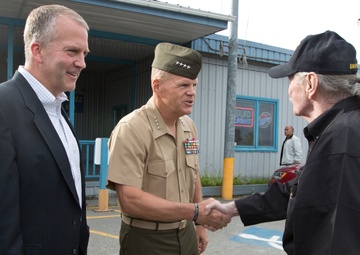 CMC Visits VFW