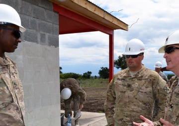 Romanian Land Forces Commander Works with Alabama, Tennesse Army National Guard in Romania