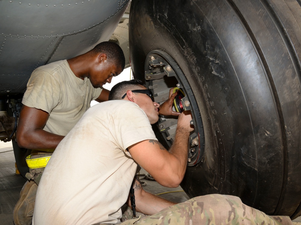 81st ERQS maintainers: CSAR’s hidden heroes