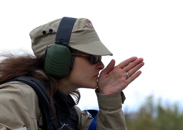 Military Police build lasting relationships during marksmanship exercise