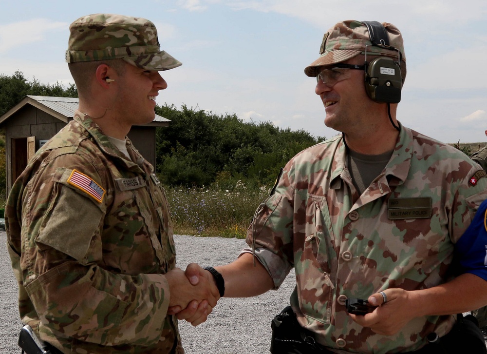 Military Police build lasting relationships during marksmanship exercise