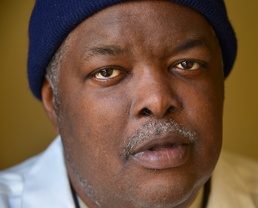 Vet reunited with family after 22 years!!!