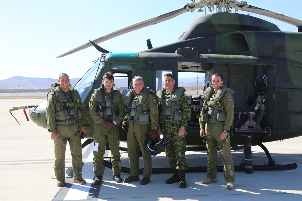 Commander of the 1st Canadian Air Division Visits RIMPAC Participants