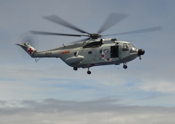 Peace Ark conducts operations during RIMPAC 2016