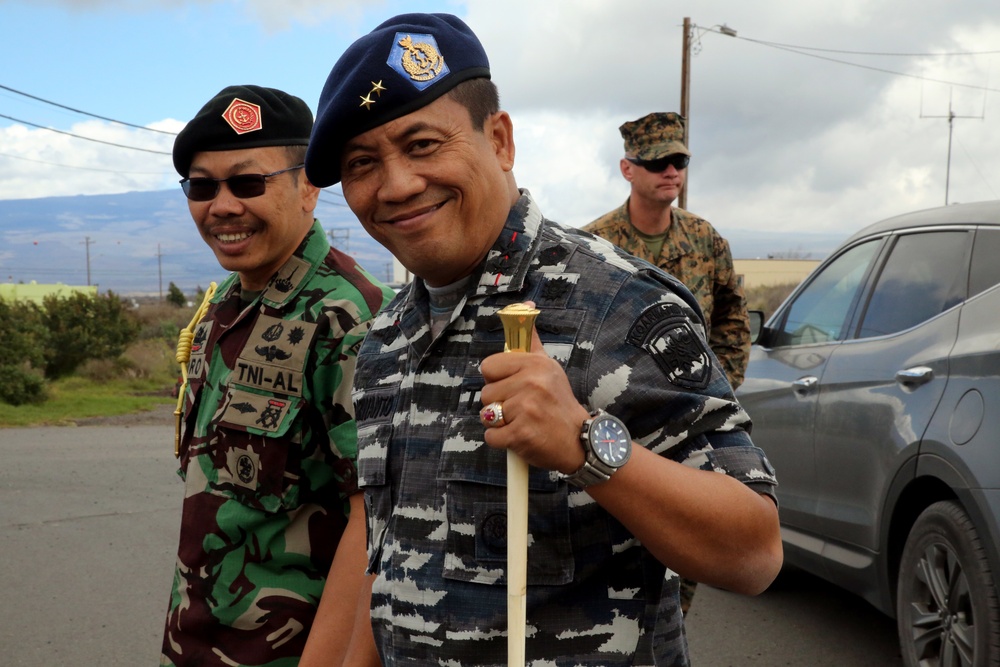 RIMPAC 16: Indonesian Commander Visits Troops at Pohakuloa Training Area