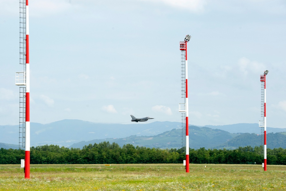 History is made, first F-16 lands at Cerjkle ob Krki Air Base
