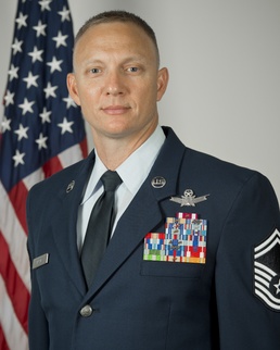 ANG's Outstanding Senior NCO of the Year: Senior Master Sgt. Mark E. Farmer