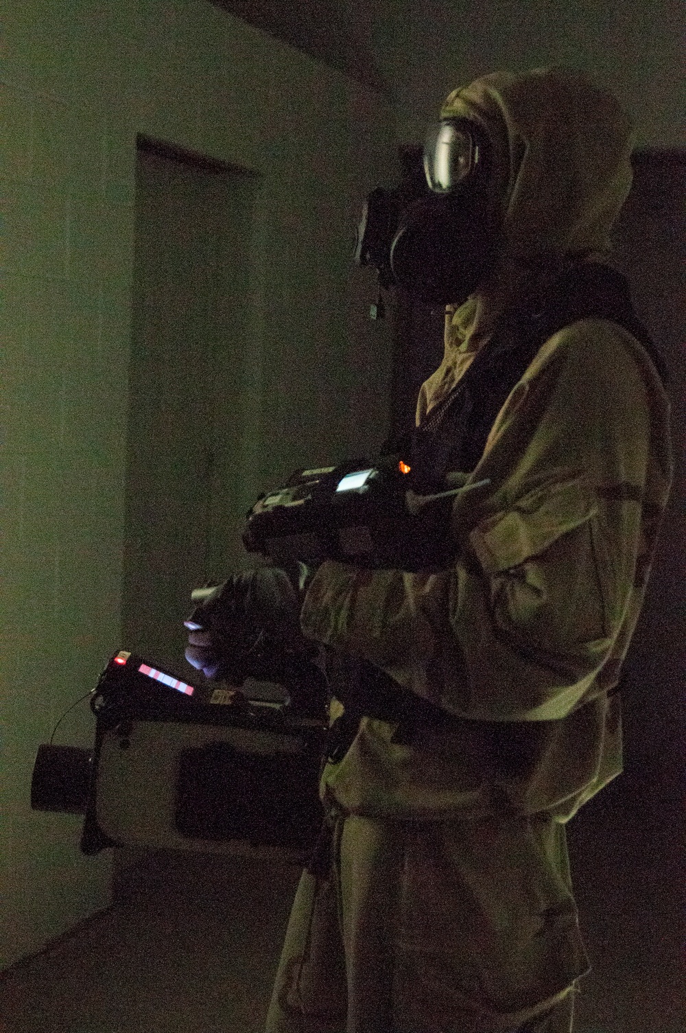 11th Civil Support Team trains with radioactive material