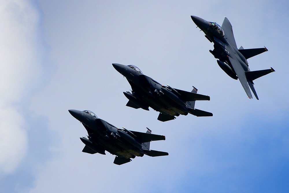 Novotny completes final flight as Liberty Wing Commander