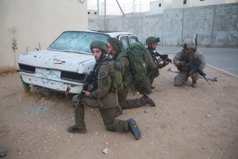 22nd MEU, IDF Conduct Defensive Operations for Noble Shirley 16