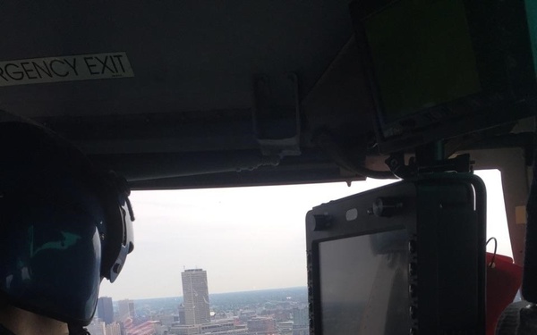 Coast Guard searches Lake Erie for missing man