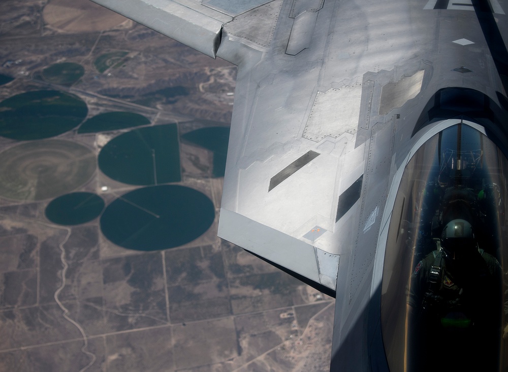 McConnell Airmen keep Red Flag fueled up