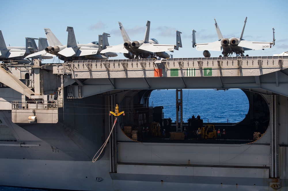 Underway Replenishments with USNS Rainier during RIMPAC 2016