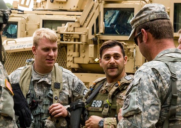 EOD techs diffuse situations at JRTC