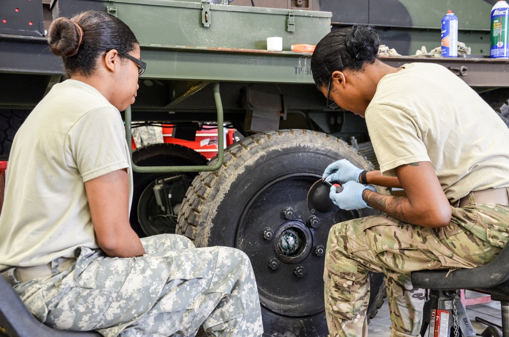 88th RSC’s Operation Platinum Support puts Soldiers to work turning wrenches and improving readiness