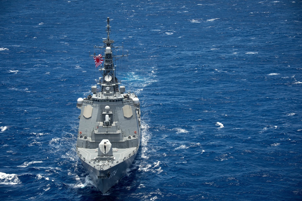 Forty Ships and Submarines Steam in Close Formation During RIMPAC - JS Chokai (DDG 176)