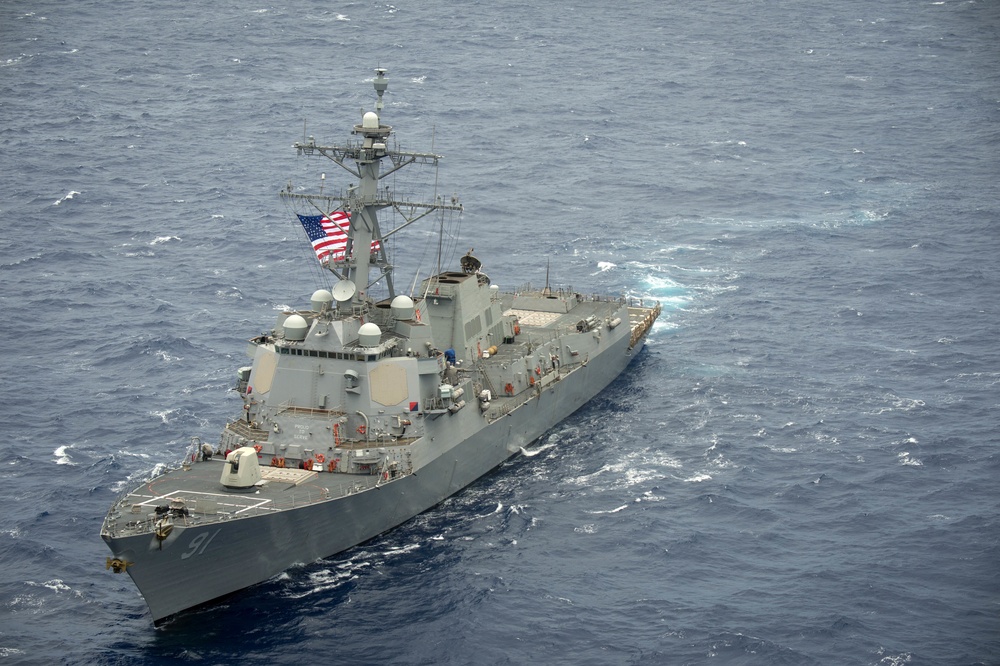 Forty Ships and Submarines Steam in Close Formation During RIMPAC - USS Pinckney (DDG 91)