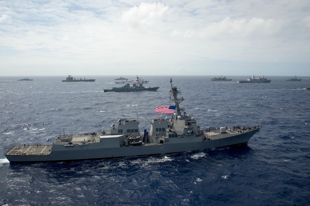 Forty Ships and Submarines Steam in Close Formation During RIMPAC - USS Pinckney (DDG 91)