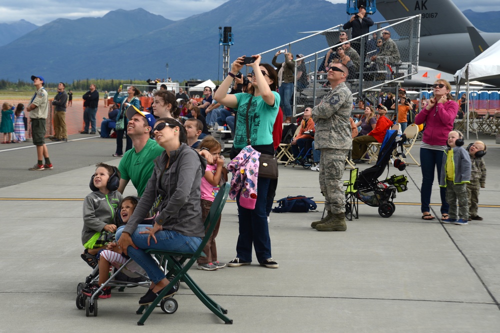 Arctic Thunder Open House 2016