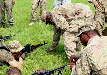 Mustang Soldiers show fundamentals are key