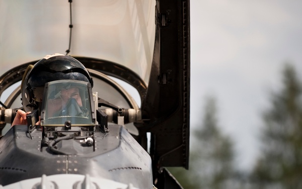 Slovak and US Armed Forces demonstrate joint operations