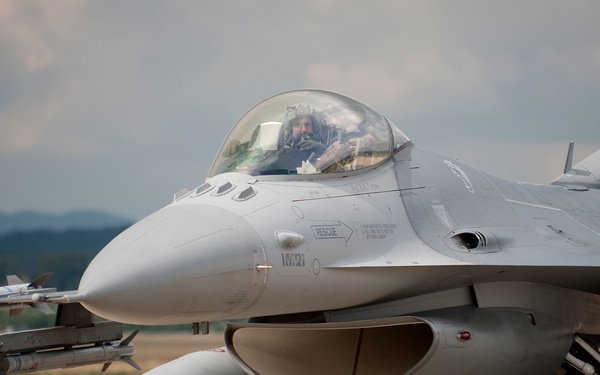 Slovak and US Armed Forces demonstrate joint operations