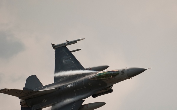 Slovak and US Armed Forces demonstrate joint operations