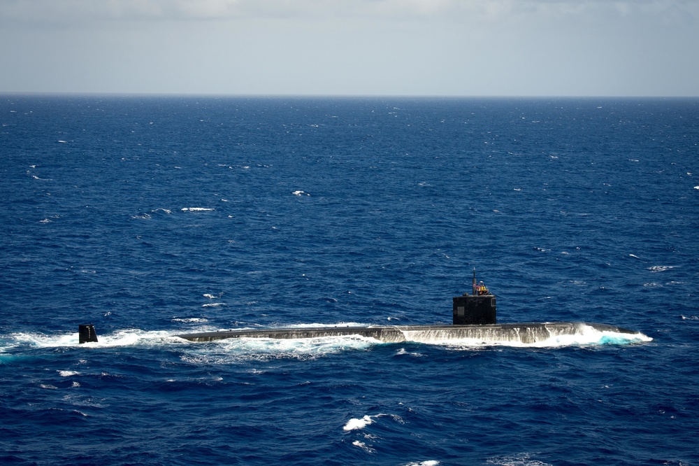 Forty Ships and Submarines Steam in Close Formation During RIMPAC - USS Santa Fe (SSN 763)