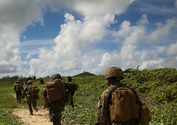 RIMPAC 16: Amphibious Assault on Marine Corps Base Hawaii