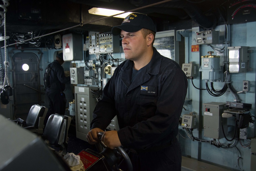 USS Mason (DDG 87) Daily Routine