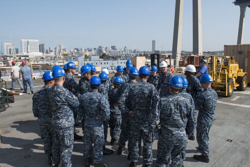 USS Anchorage Crash and Salvage Drill