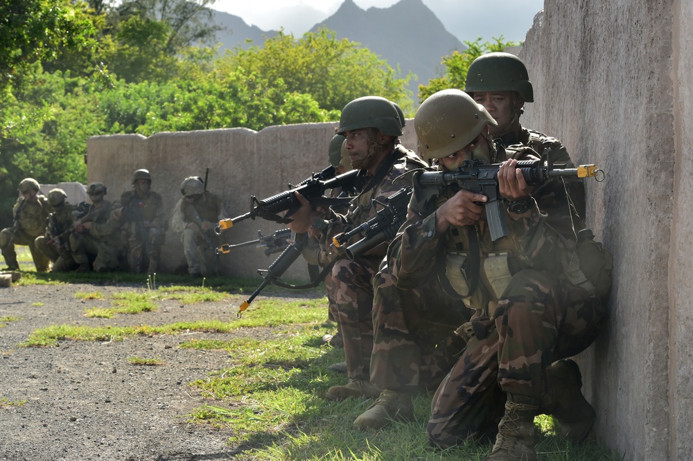 Amphibious Operations at RIMPAC 2016