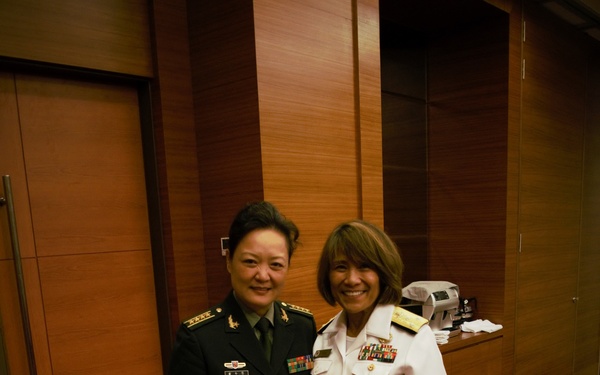 VADM Bono Meets with Chinese Delegation 2