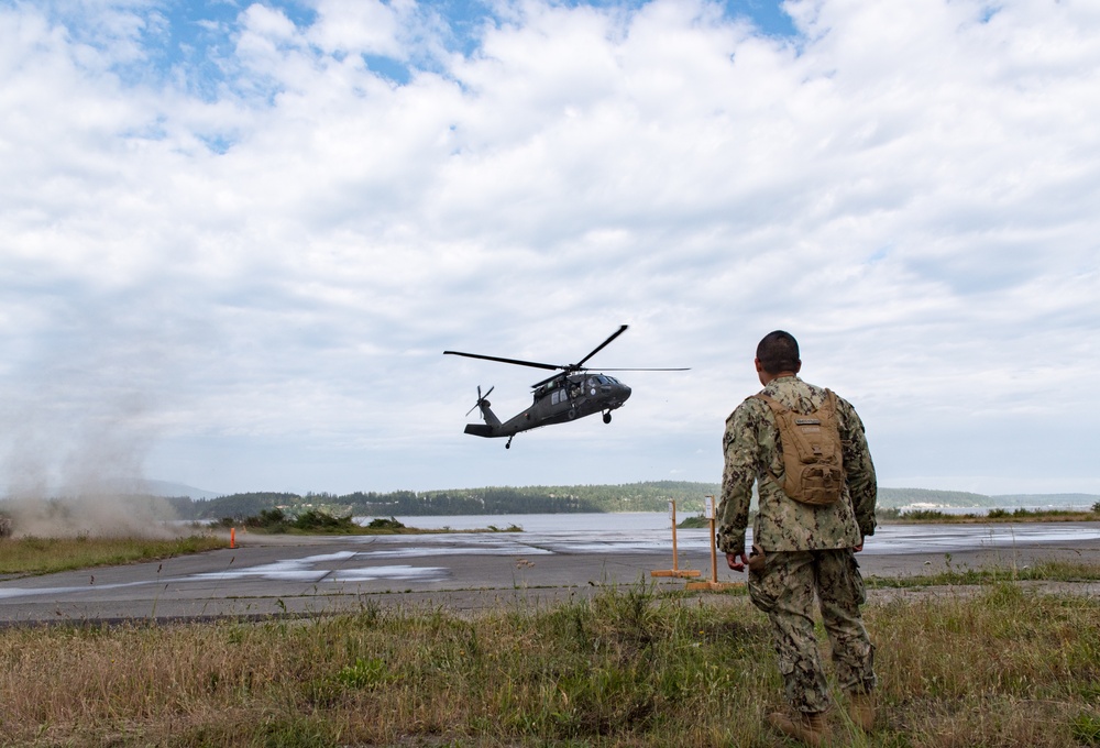 U.S. Forces Take Part in JLOTS '16