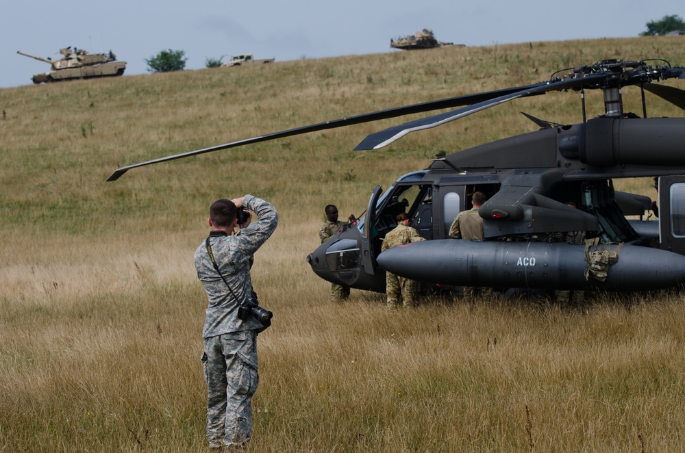 Blackhawk landing