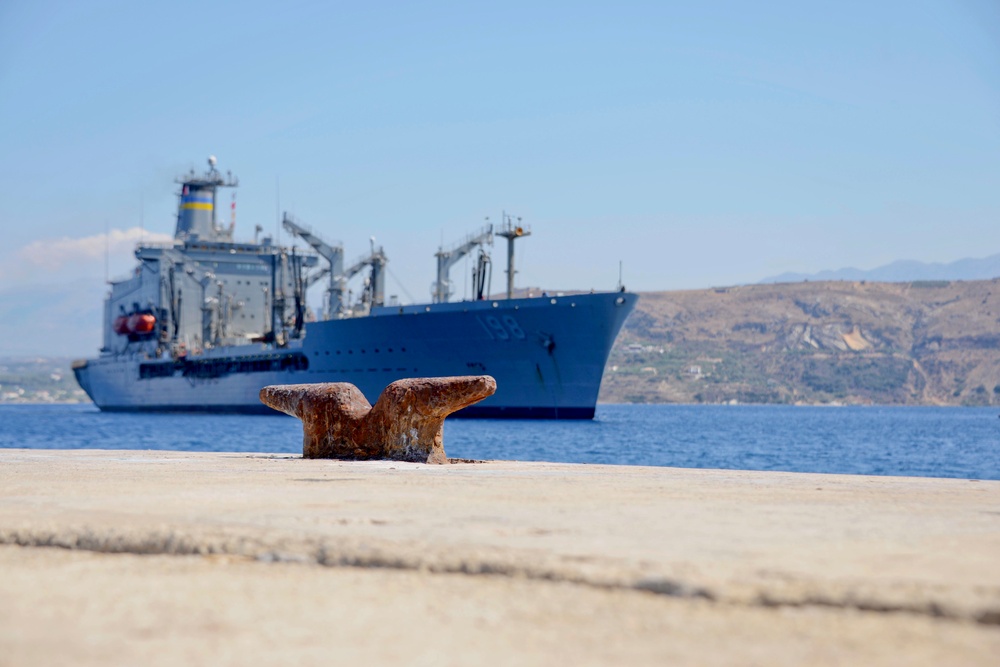 USNS Big Horn (T-AO-198) arrives in Souda Bay