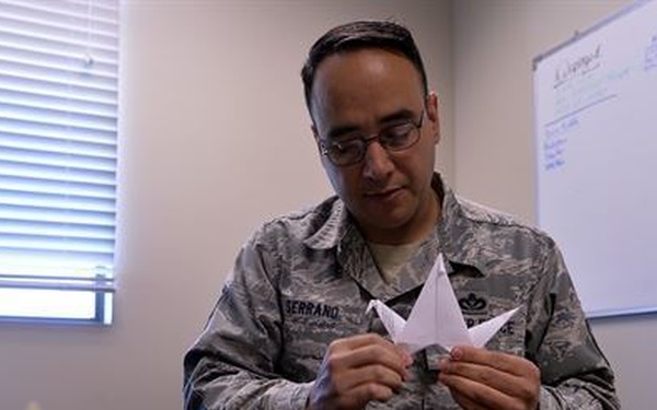The shirt that folds
