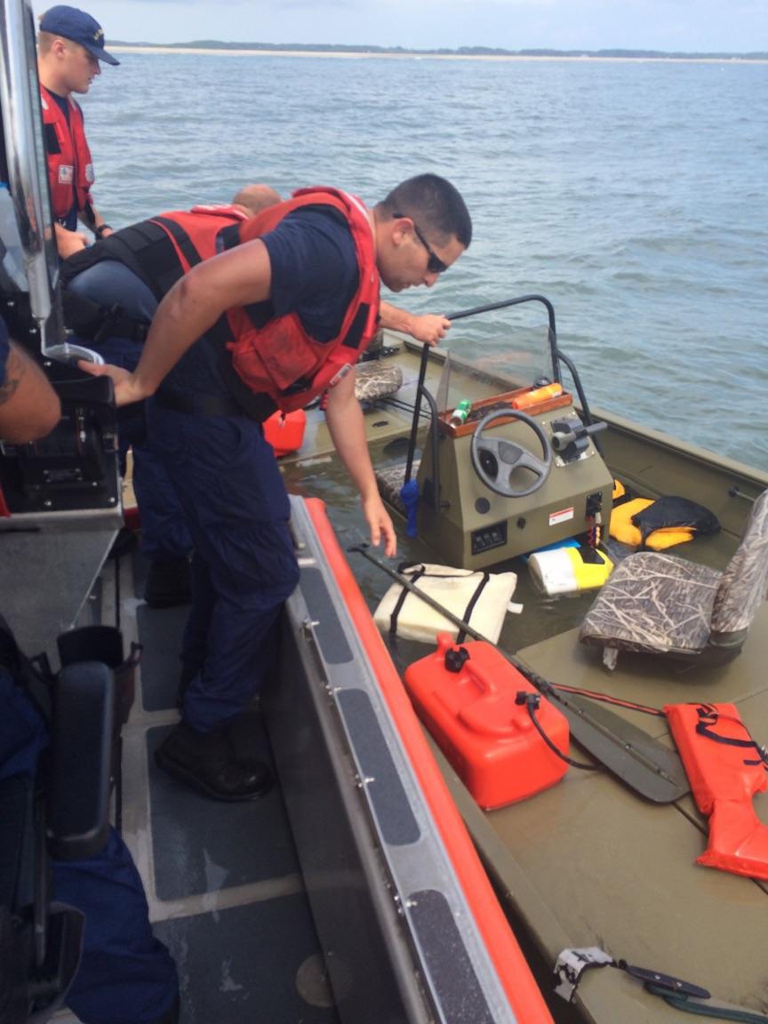 Coast Guard rescues 2 from sinking boat near Wachapreague, Va.