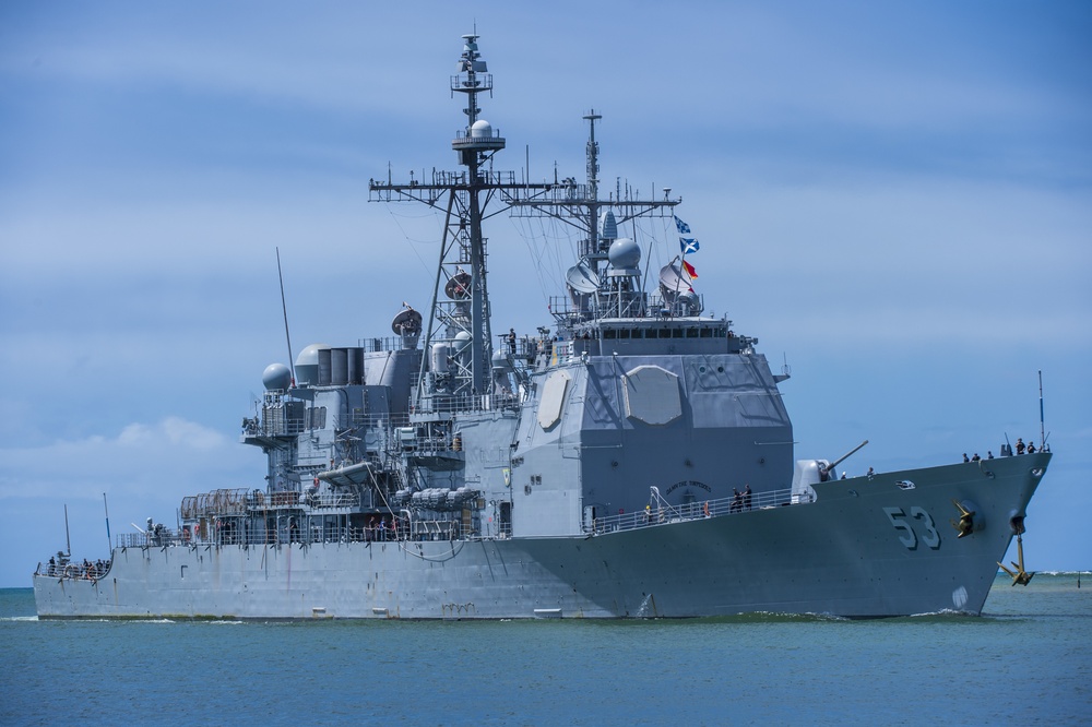 Guided-Missile Cruiser USS Mobile Bay (CG 53) Arrives at Joint Base Pearl Harbor-Hickam During RIMPAC 16