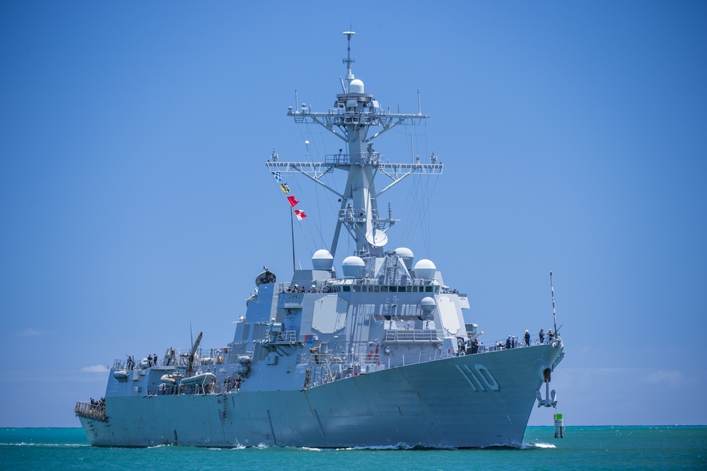 Guided-Missile Destroyer USS William P. Lawrence (DDG 110) Arrives at Joint Base Pearl Harbor-Hickam During RIMPAC 16