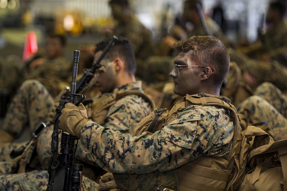Marines disembark from USS America
