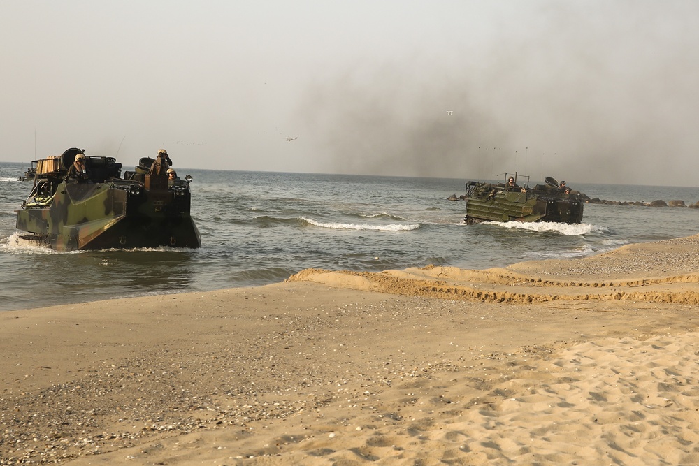 22nd MEU Marines and Ukrainian Marines Conduct Exercise Sea Breeze 2016